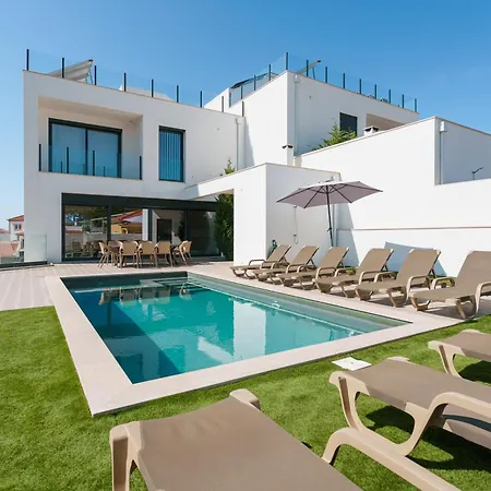 Villa Antica Villa, Luxury Near The Ribamar (Lourinha)